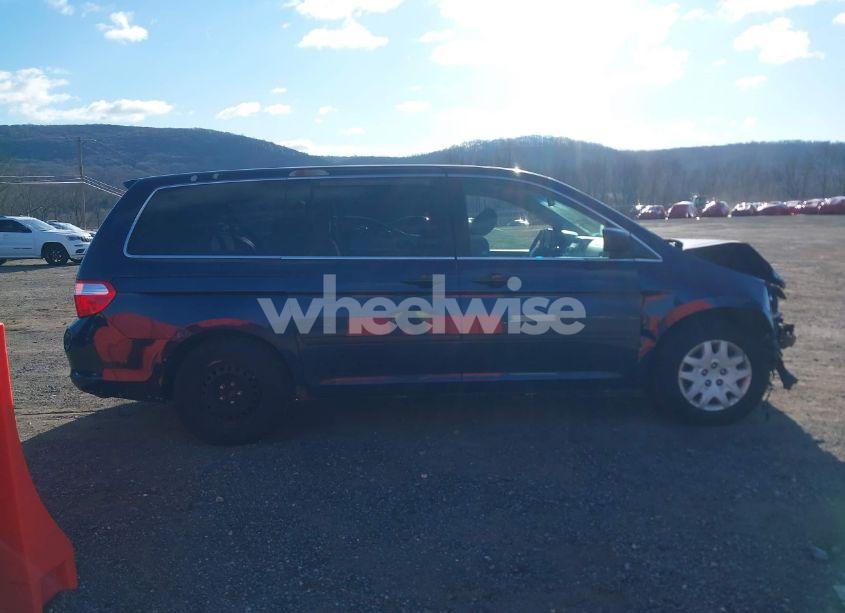 Photo 13 of 2007 Honda Odyssey LX (VIN 5FNRL38237B033799)