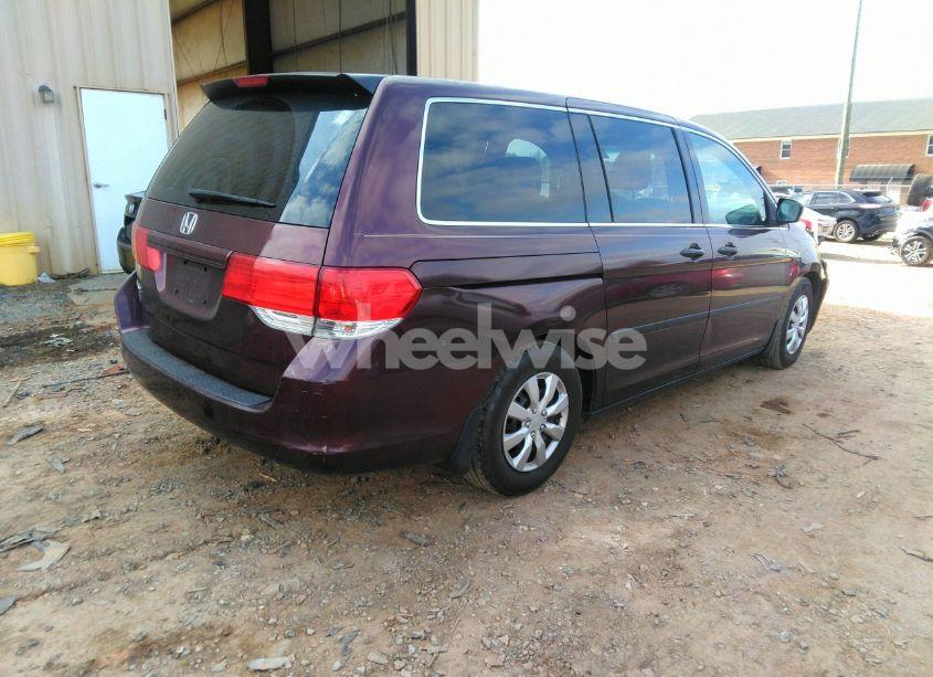 Photo 4 of 2009 Honda Odyssey LX (VIN 5FNRL38239B012129)