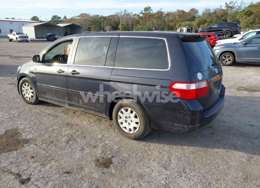 Photo 3 of 2005 Honda Odyssey LX (VIN 5FNRL38245B093281)