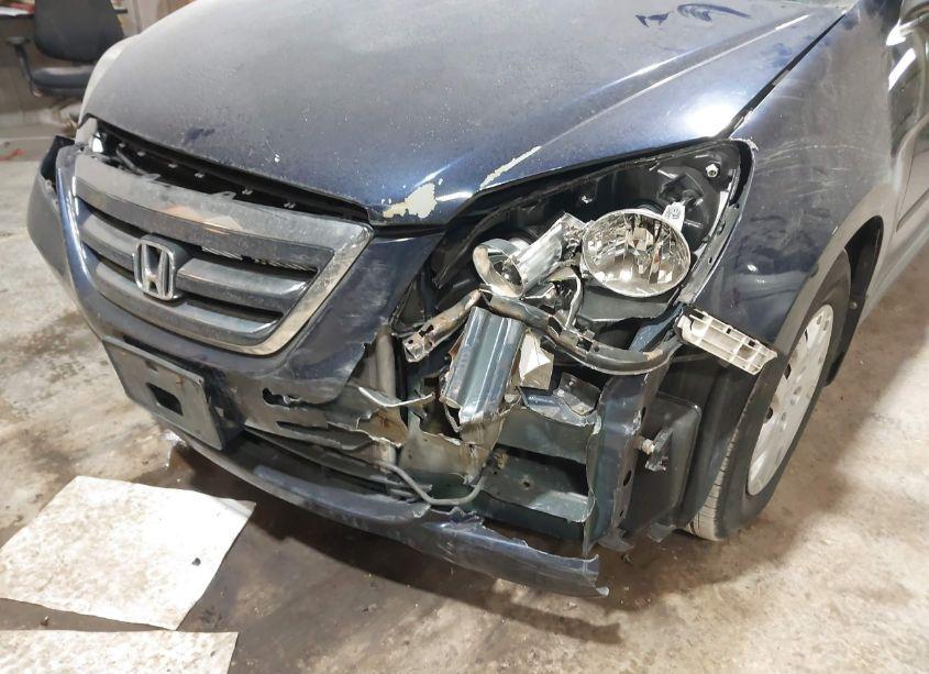 Photo 6 of 2007 Honda Odyssey LX (VIN 5FNRL38247B089394)