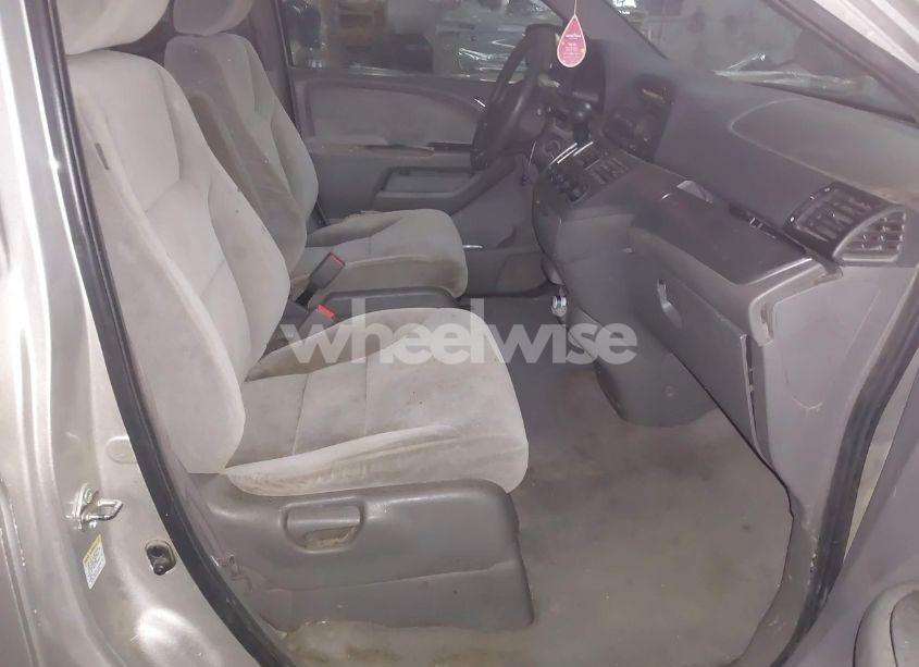 Photo 5 of 2008 Honda Odyssey LX (VIN 5FNRL38248B080776)