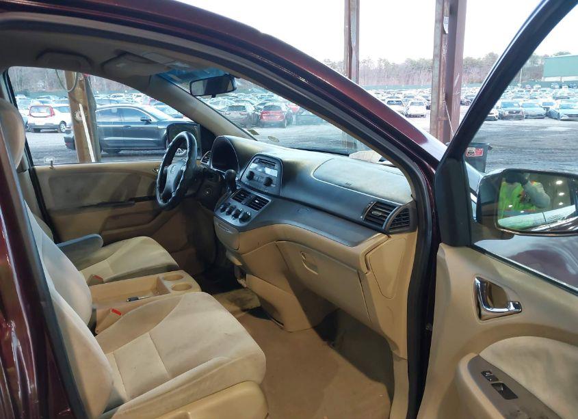 Photo 5 of 2008 Honda Odyssey LX (VIN 5FNRL38248B103568)