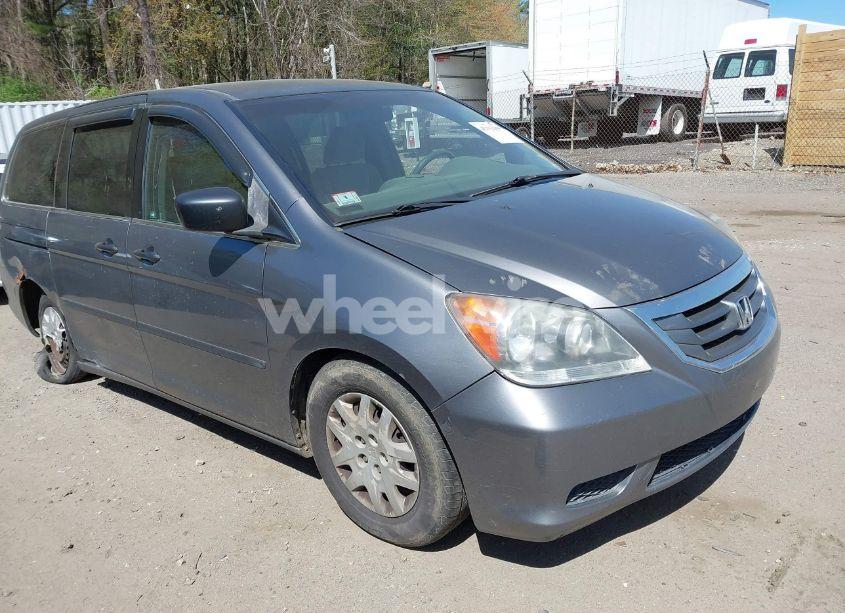 2009 Honda Odyssey LX (VIN 5FNRL38249B010504) main photo