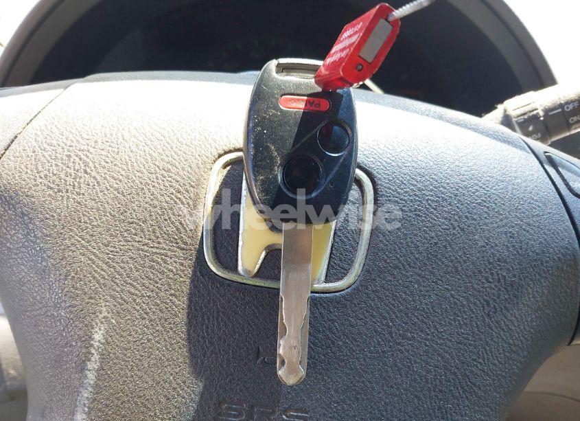 Photo 11 of 2009 Honda Odyssey LX (VIN 5FNRL38249B010504)