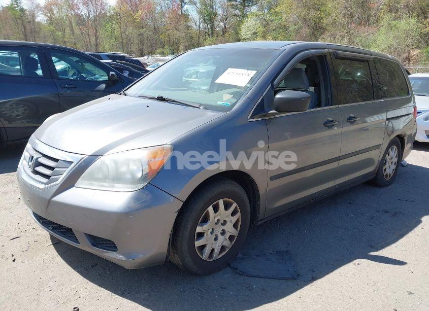 Photo 2 of 2009 Honda Odyssey LX (VIN 5FNRL38249B010504)