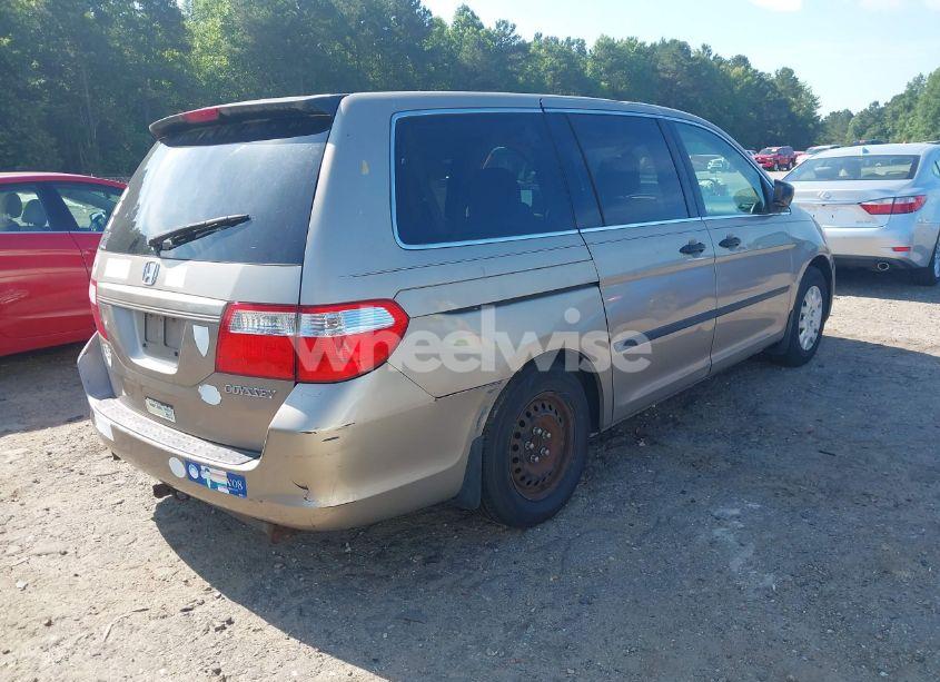Photo 4 of 2005 Honda Odyssey LX (VIN 5FNRL38255B127485)