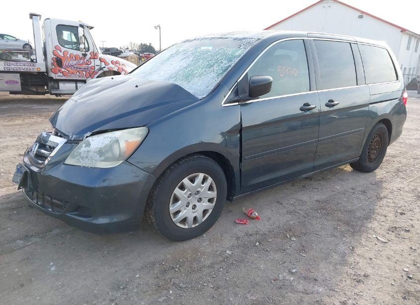 Photo 2 of 2006 Honda Odyssey LX (VIN 5FNRL38256B054927)