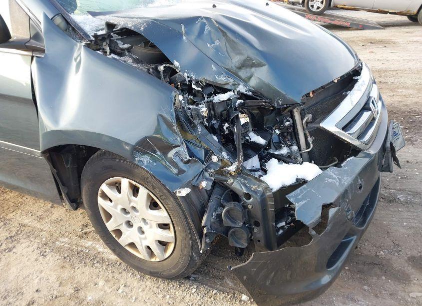 Photo 6 of 2006 Honda Odyssey LX (VIN 5FNRL38256B054927)