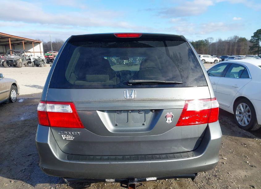 Photo 15 of 2007 Honda Odyssey LX (VIN 5FNRL38257B007155)