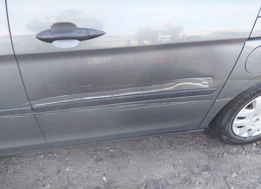 Photo 17 of 2007 Honda Odyssey LX (VIN 5FNRL38257B007155)