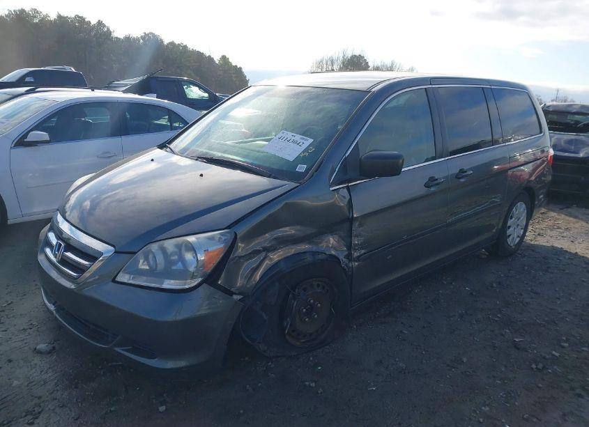 Photo 2 of 2007 Honda Odyssey LX (VIN 5FNRL38257B007155)