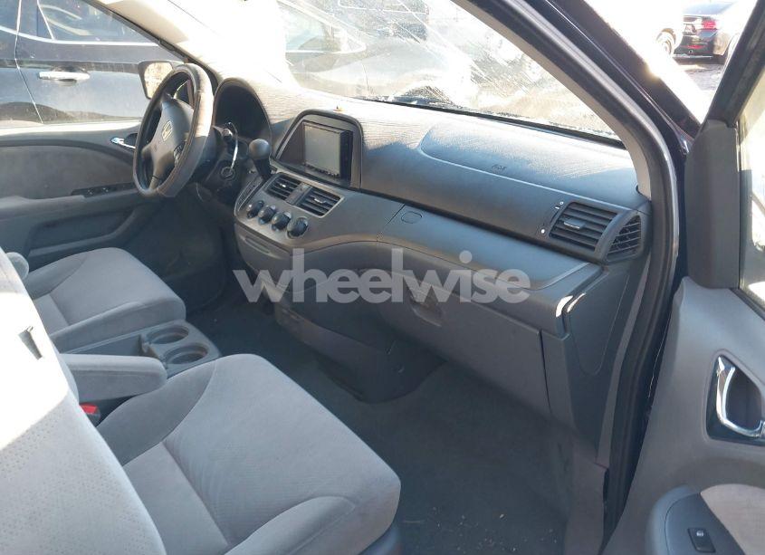 Photo 5 of 2007 Honda Odyssey (VIN 5FNRL38257B044934)