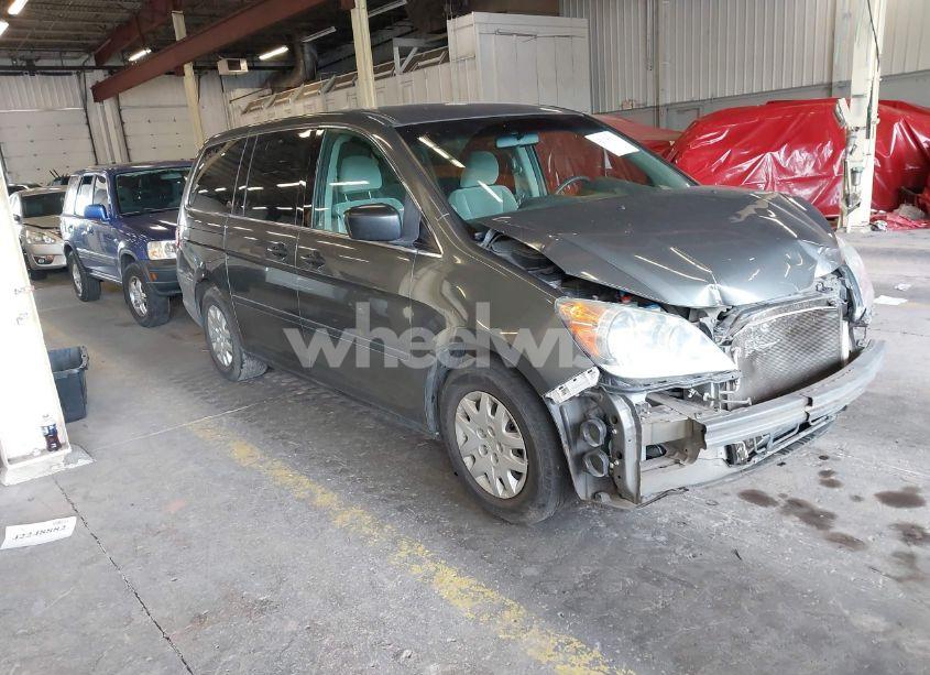 2008 Honda Odyssey LX (VIN 5FNRL38258B064490) main photo