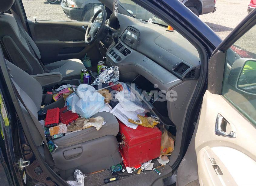 Photo 5 of 2008 Honda Odyssey LX (VIN 5FNRL38258B079149)