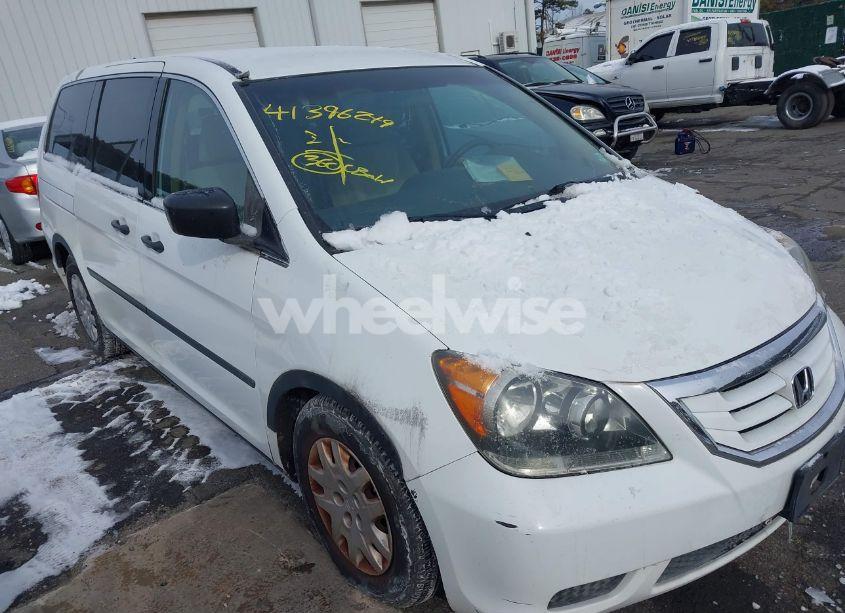 2008 Honda Odyssey LX (VIN 5FNRL38258B096971) main photo