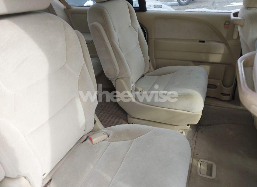 Photo 8 of 2008 Honda Odyssey LX (VIN 5FNRL38258B096971)