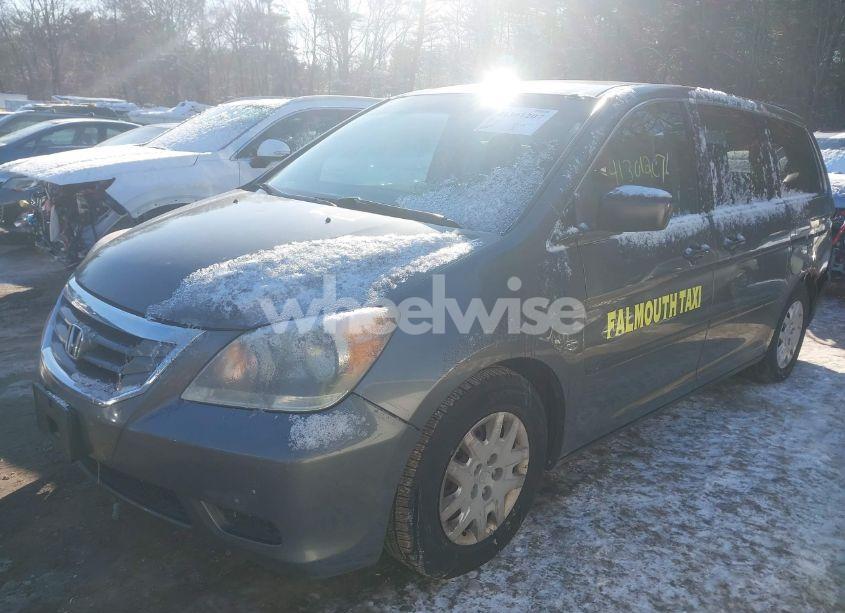 Photo 2 of 2008 Honda Odyssey LX (VIN 5FNRL38268B098969)