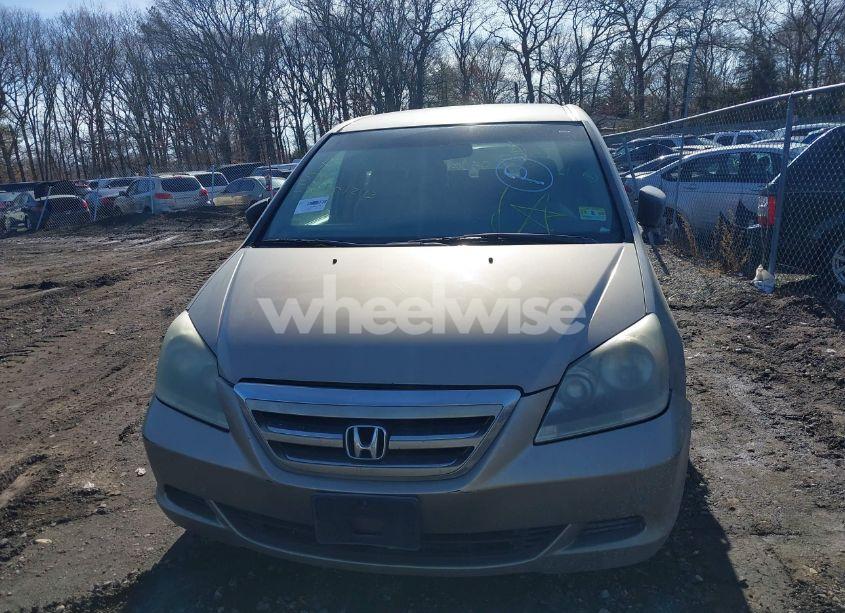 Photo 6 of 2005 Honda Odyssey LX (VIN 5FNRL38275B099429)