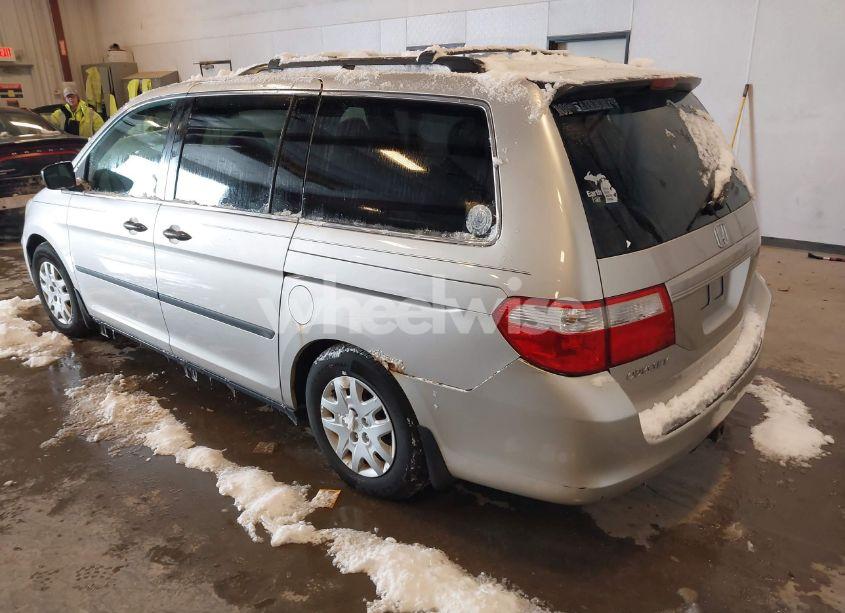 Photo 3 of 2006 Honda Odyssey LX (VIN 5FNRL38276B129689)