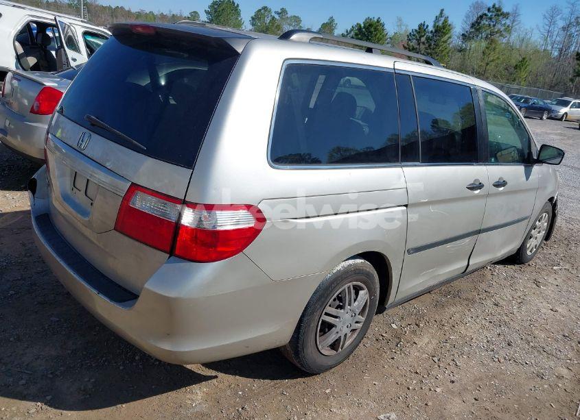 Photo 4 of 2007 Honda Odyssey LX (VIN 5FNRL38277B026970)