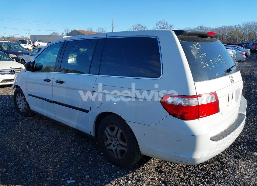 Photo 3 of 2007 Honda Odyssey LX (VIN 5FNRL38277B061427)