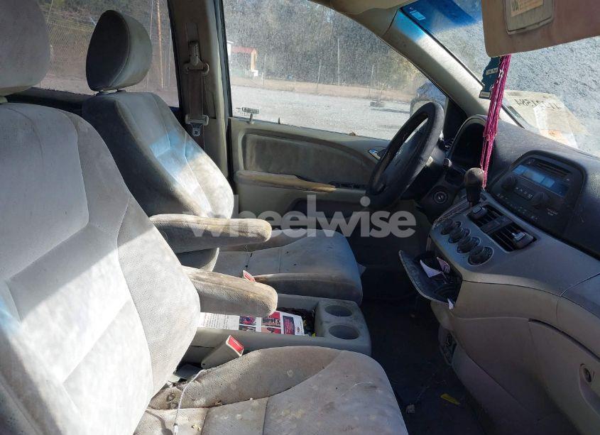 Photo 5 of 2008 Honda Odyssey LX (VIN 5FNRL38278B103595)