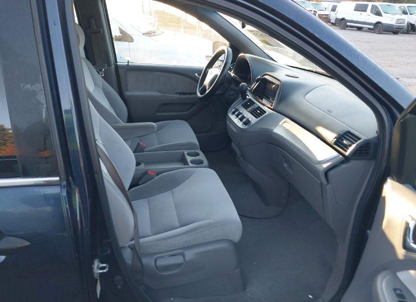 Photo 5 of 2009 Honda Odyssey LX (VIN 5FNRL38279B042394)