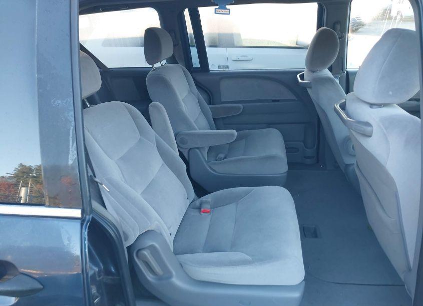 Photo 8 of 2009 Honda Odyssey LX (VIN 5FNRL38279B042394)