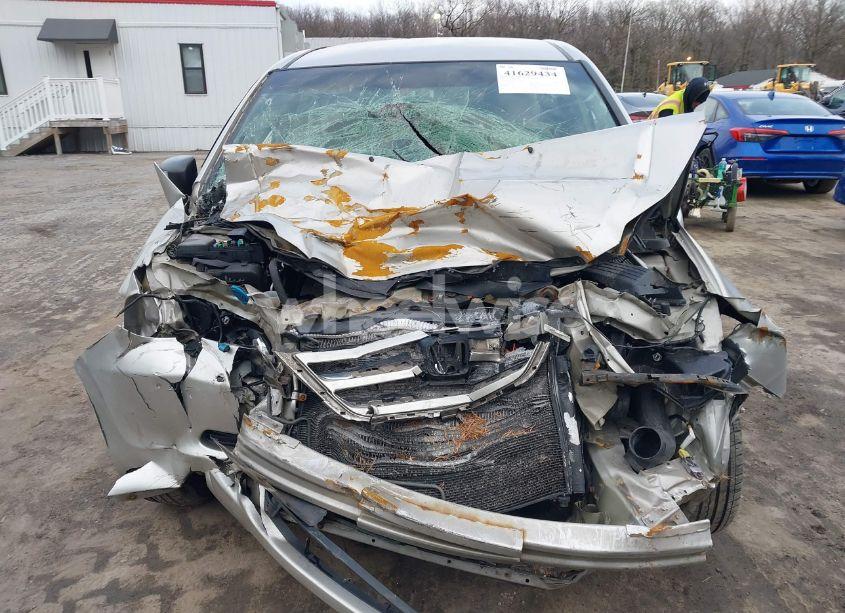 Photo 12 of 2005 Honda Odyssey LX (VIN 5FNRL38285B131045)