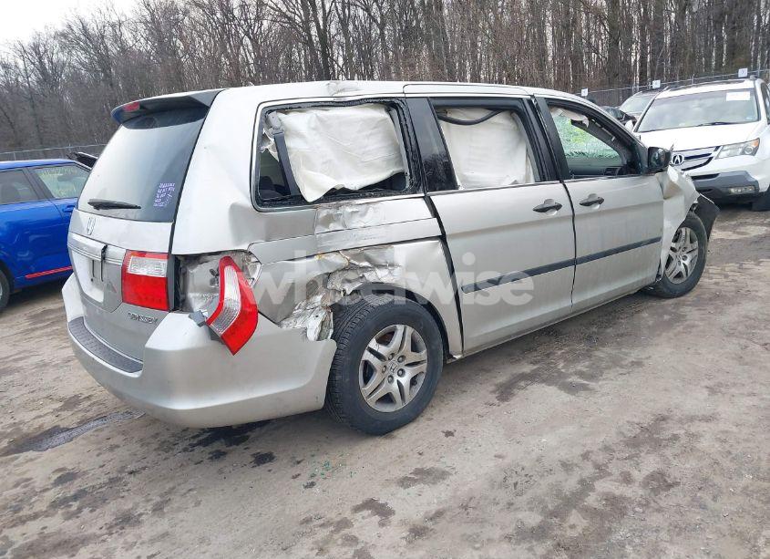 Photo 4 of 2005 Honda Odyssey LX (VIN 5FNRL38285B131045)