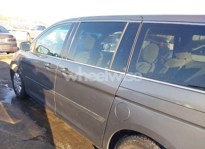 Photo 14 of 2007 Honda Odyssey LX (VIN 5FNRL38287B033264)