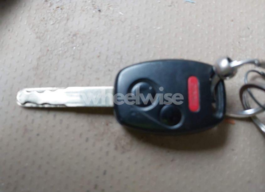 Photo 11 of 2007 Honda Odyssey LX (VIN 5FNRL38287B103393)