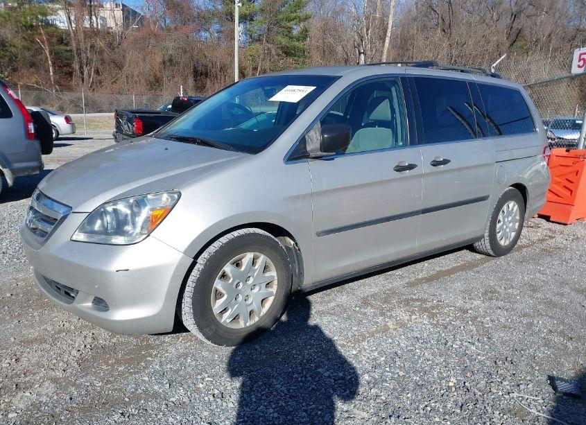 Photo 2 of 2007 Honda Odyssey LX (VIN 5FNRL38297B037789)