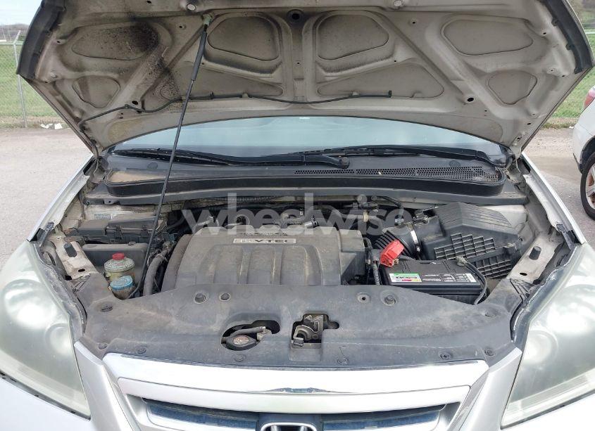 Photo 10 of 2007 Honda Odyssey LX (VIN 5FNRL38297B073742)