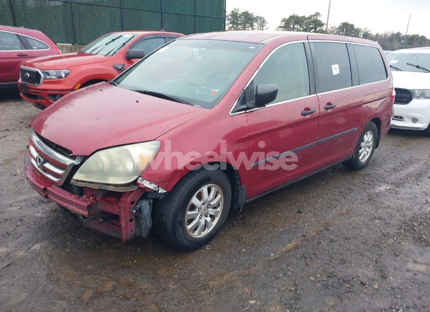 Photo 2 of 2005 Honda Odyssey LX (VIN 5FNRL382X5B020531)