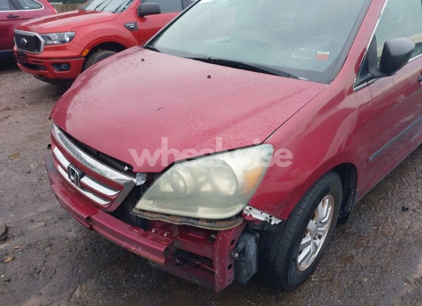 Photo 6 of 2005 Honda Odyssey LX (VIN 5FNRL382X5B020531)