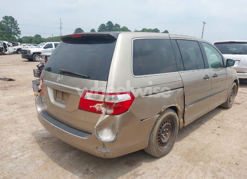 Photo 4 of 2006 Honda Odyssey LX (VIN 5FNRL382X6B004377)