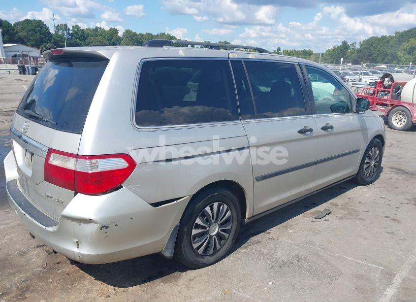 Photo 4 of 2006 Honda Odyssey LX (VIN 5FNRL382X6B098678)