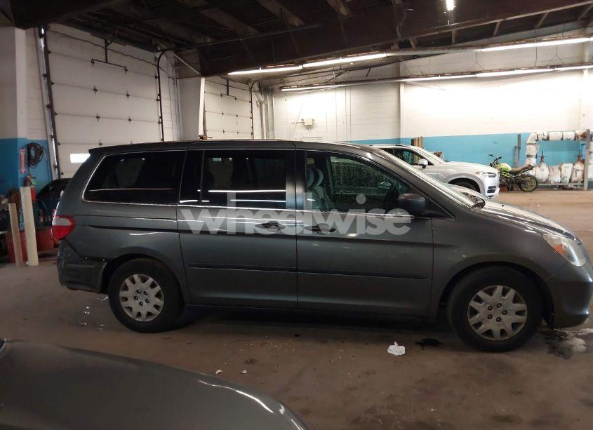 Photo 14 of 2007 Honda Odyssey LX (VIN 5FNRL382X7B099928)