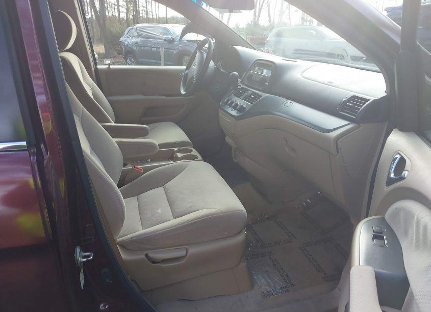 Photo 5 of 2007 Honda Odyssey LX (VIN 5FNRL382X7B115674)