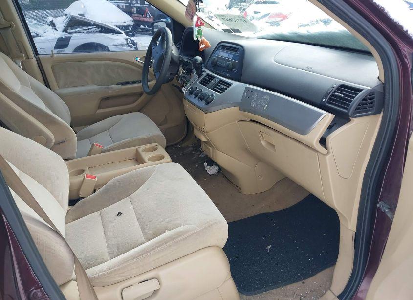 Photo 5 of 2008 Honda Odyssey LX (VIN 5FNRL382X8B008805)