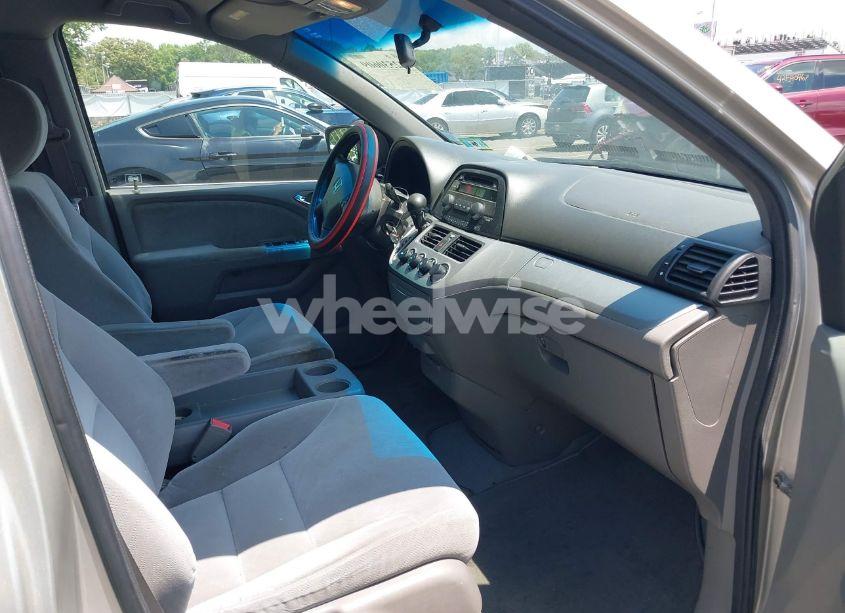 Photo 5 of 2008 Honda Odyssey LX (VIN 5FNRL382X8B056904)