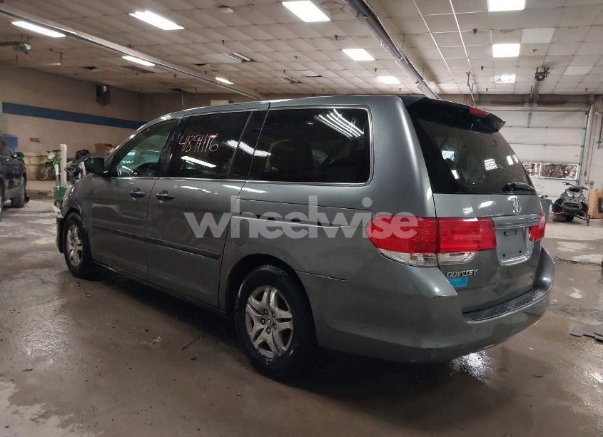 Photo 3 of 2009 Honda Odyssey LX (VIN 5FNRL382X9B026108)