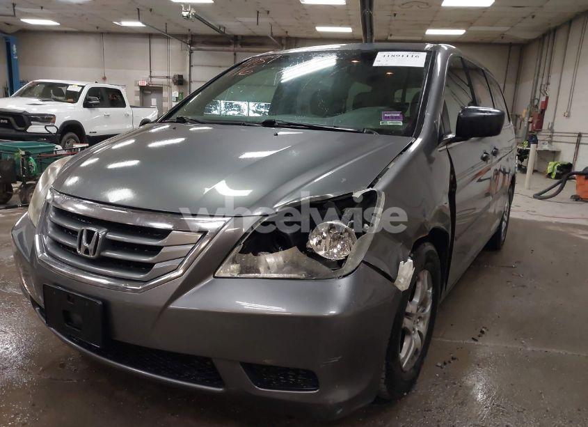 Photo 6 of 2009 Honda Odyssey LX (VIN 5FNRL382X9B026108)