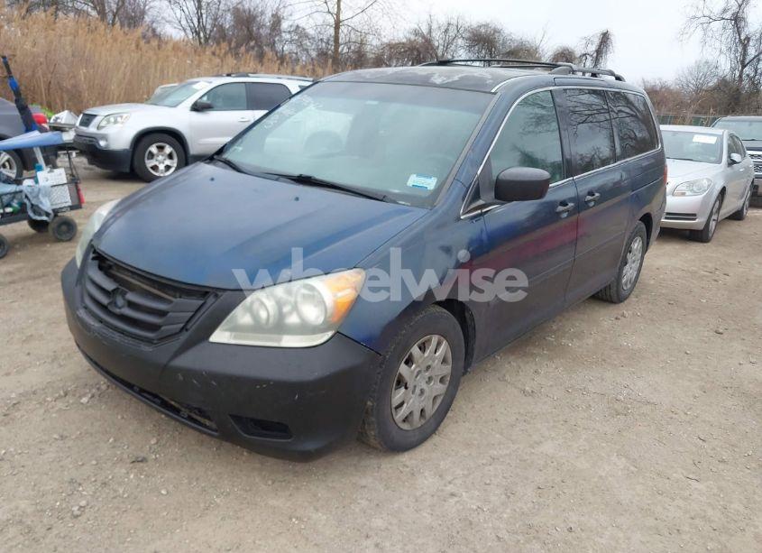 Photo 2 of 2009 Honda Odyssey LX (VIN 5FNRL382X9B055785)