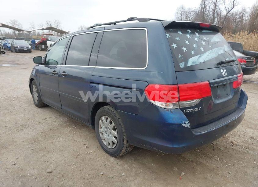 Photo 3 of 2009 Honda Odyssey LX (VIN 5FNRL382X9B055785)