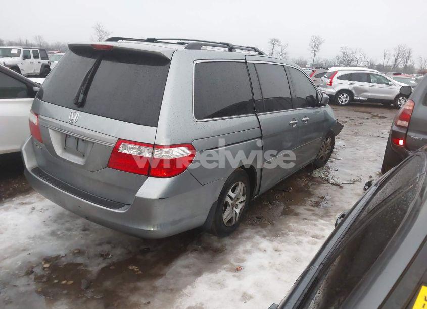 Photo 4 of 2006 Honda Odyssey EX (VIN 5FNRL38406B113478)