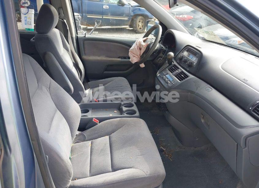 Photo 5 of 2007 Honda Odyssey EX (VIN 5FNRL38407B036306)