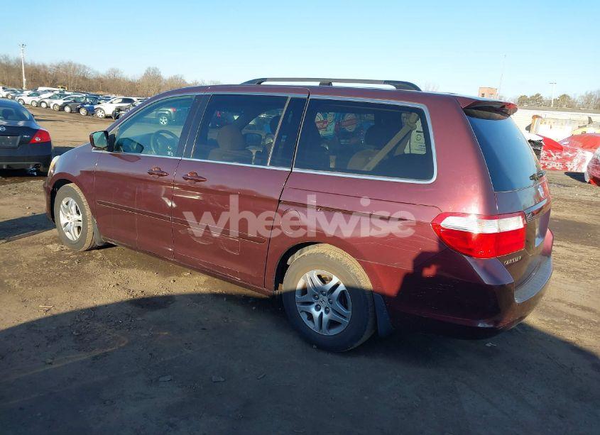 Photo 3 of 2007 Honda Odyssey EX (VIN 5FNRL38407B042882)