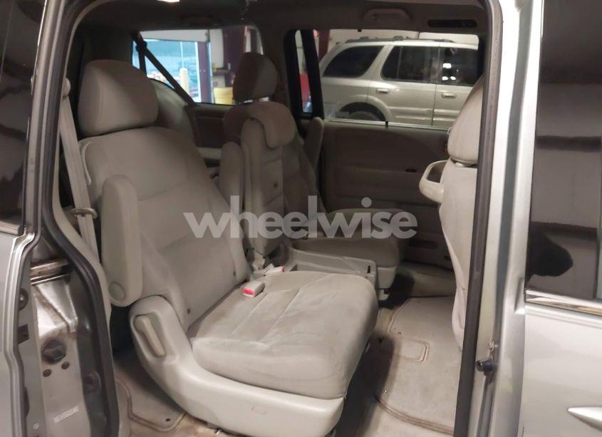 Photo 8 of 2008 Honda Odyssey EX (VIN 5FNRL38408B005560)